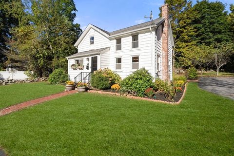224 Main St Medway MA 02053