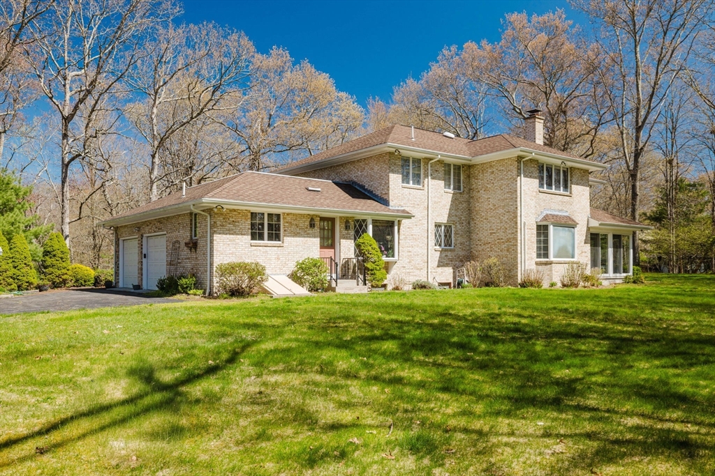 191 Fairway Drive, Seekonk, MA Photo #3