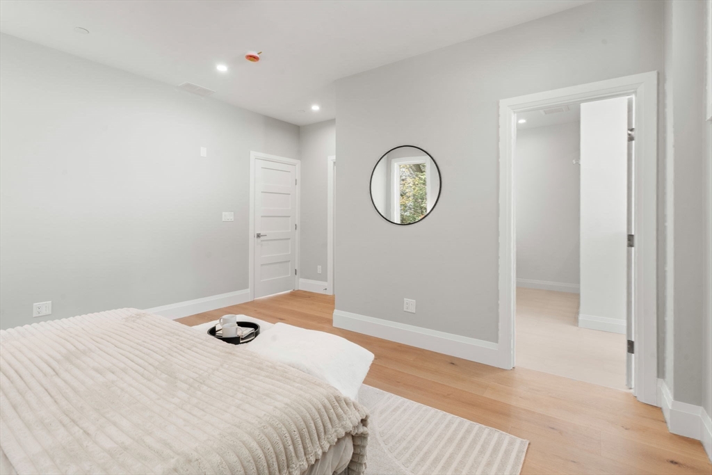 956 Walnut Street #6, Newton, MA Photo #18