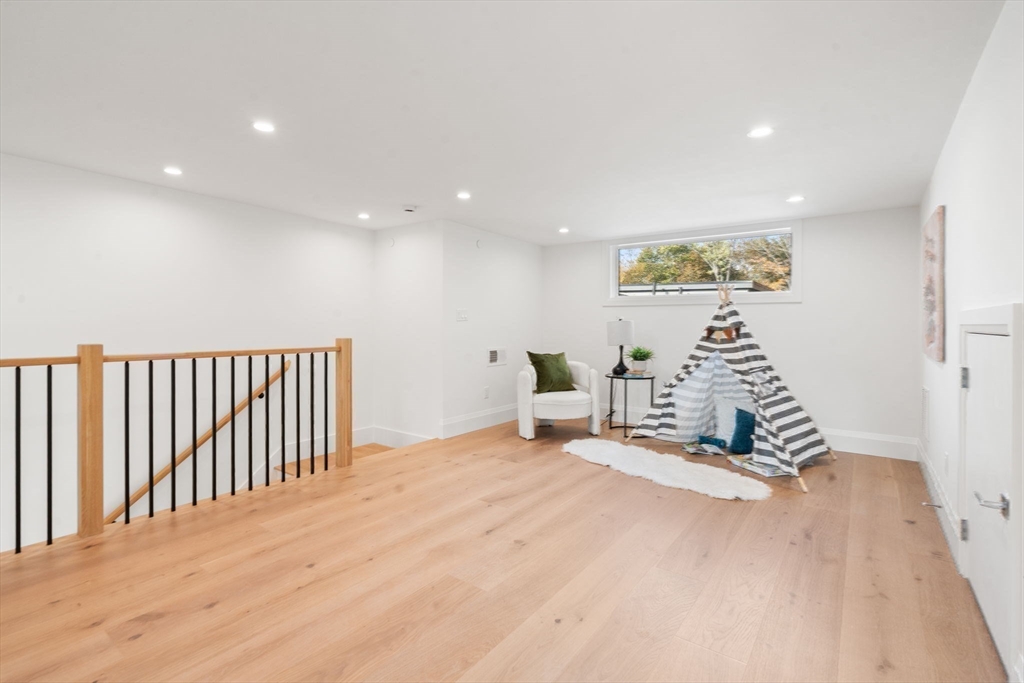 956 Walnut Street #6, Newton, MA Photo #24