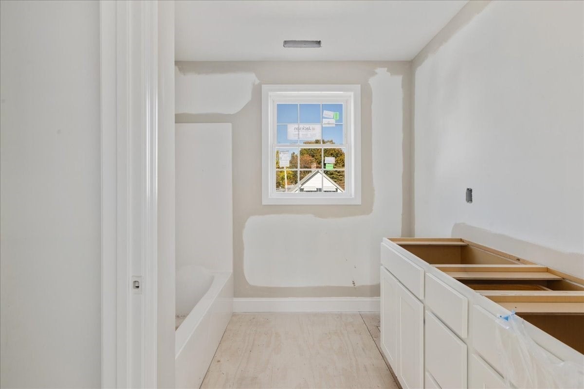 62 Wingate Avenue, Methuen, MA Photo #20