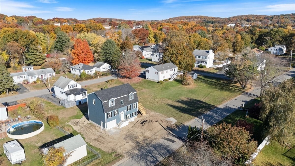 62 Wingate Avenue, Methuen, MA Photo #3
