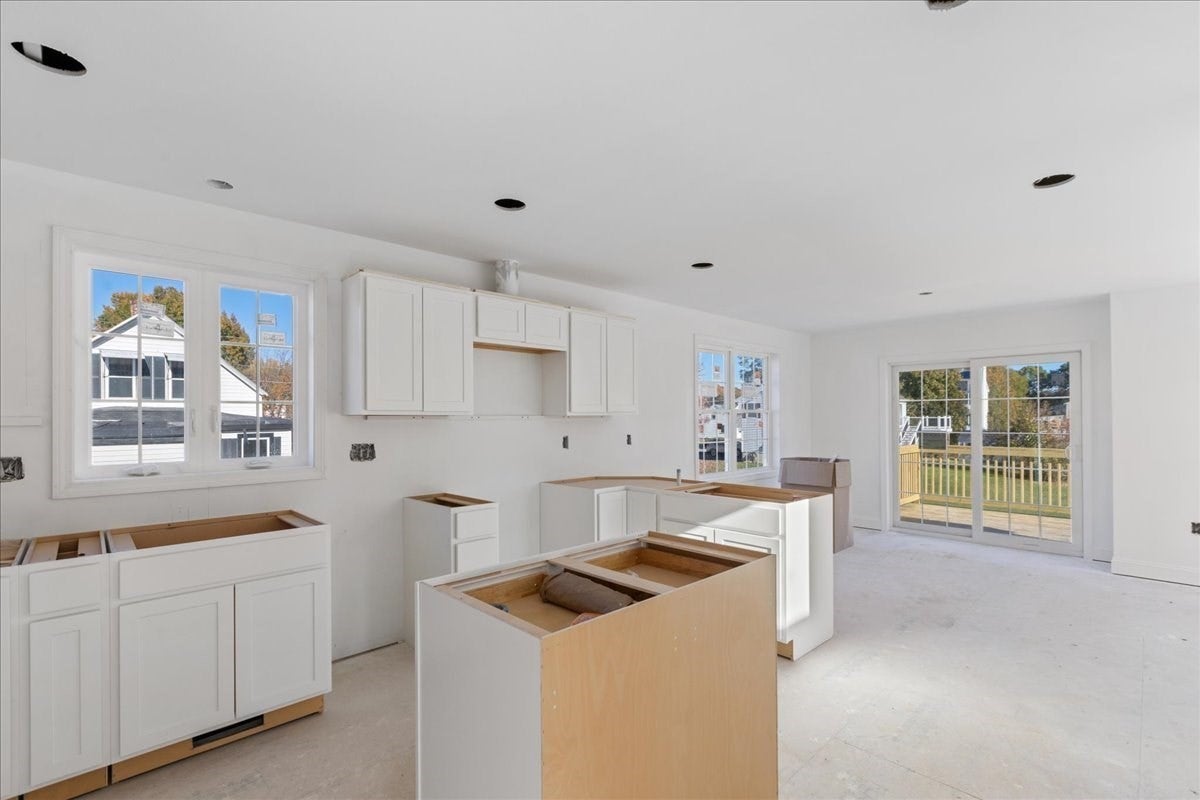 62 Wingate Avenue, Methuen, MA Photo #13