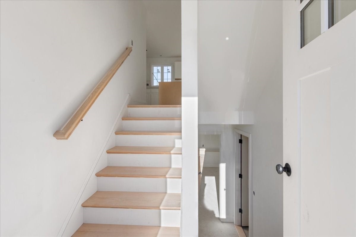 62 Wingate Avenue, Methuen, MA Photo #6