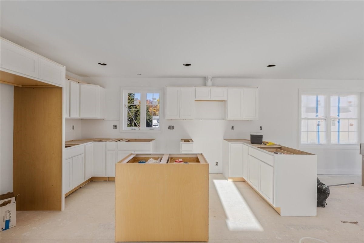 62 Wingate Avenue, Methuen, MA Photo #11
