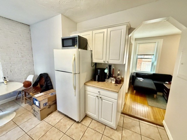 11 Foster 4