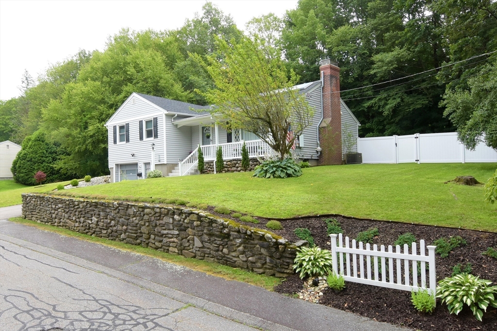 6 Athens St