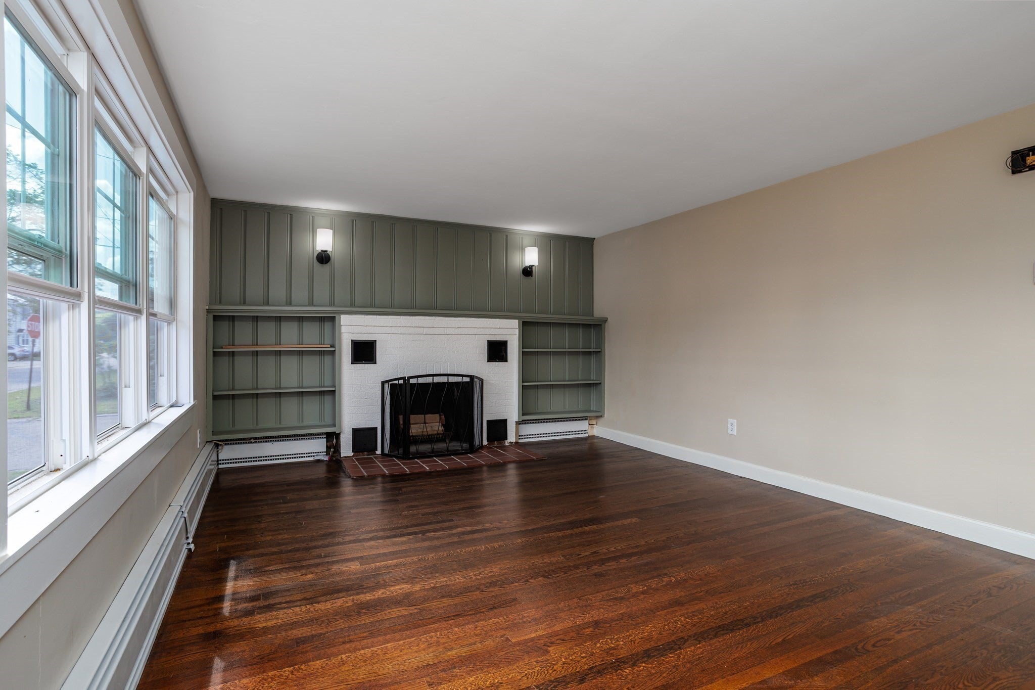 179 Eighth St, Leominster, MA Photo #6