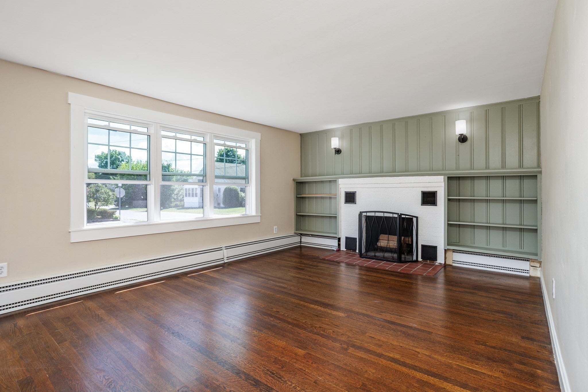 179 Eighth St, Leominster, MA Photo #8