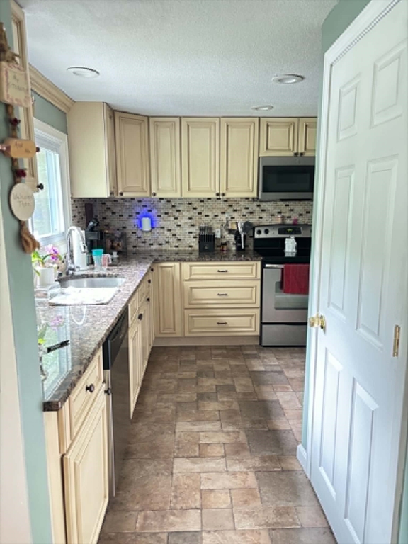 414 Partridgeville Rd, Athol, MA, 414 Partridgeville Rd, Athol, MA Photo #3