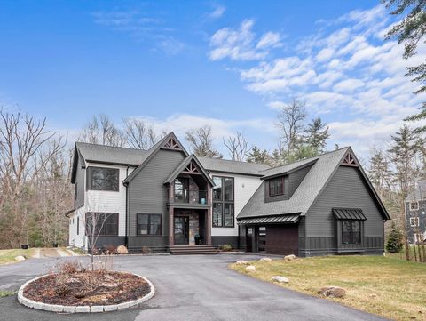 39 Taylor Ln Rowley MA 01969