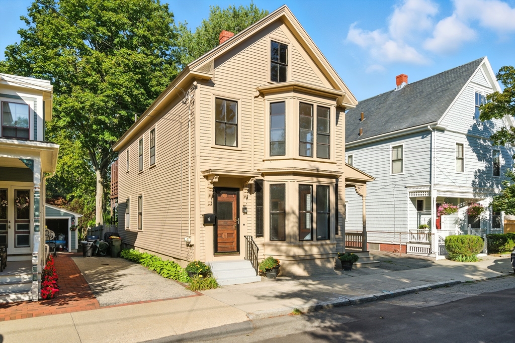 71 Purchase St