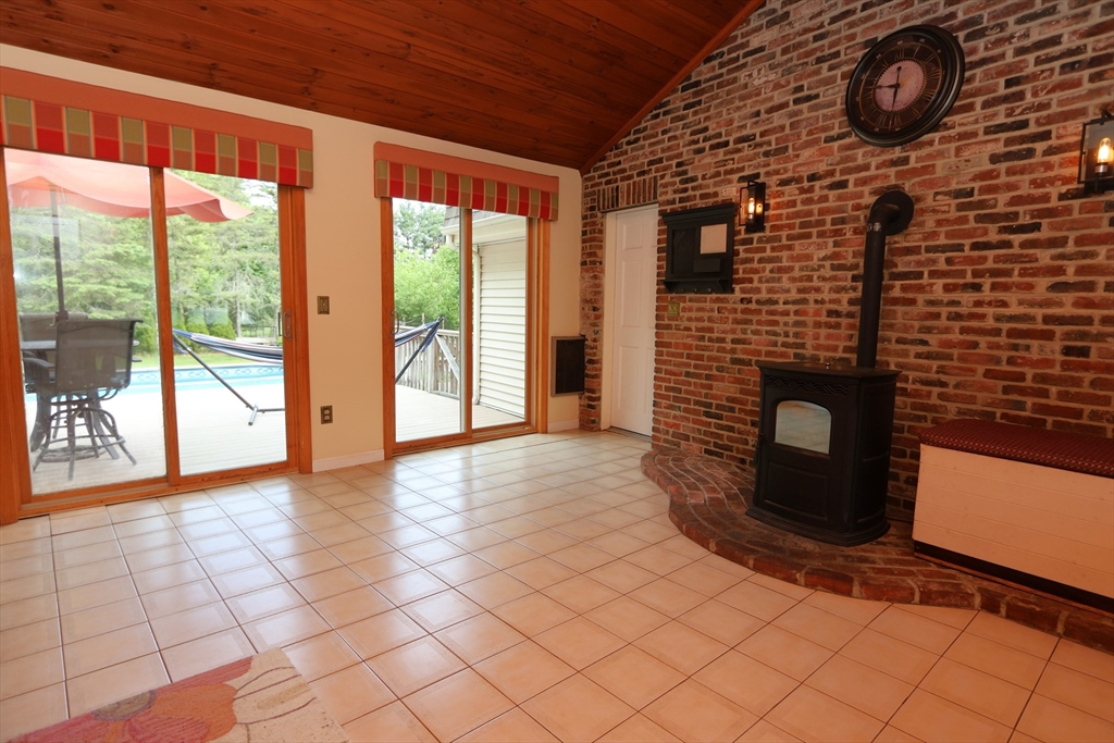 18 Smith Corner Road