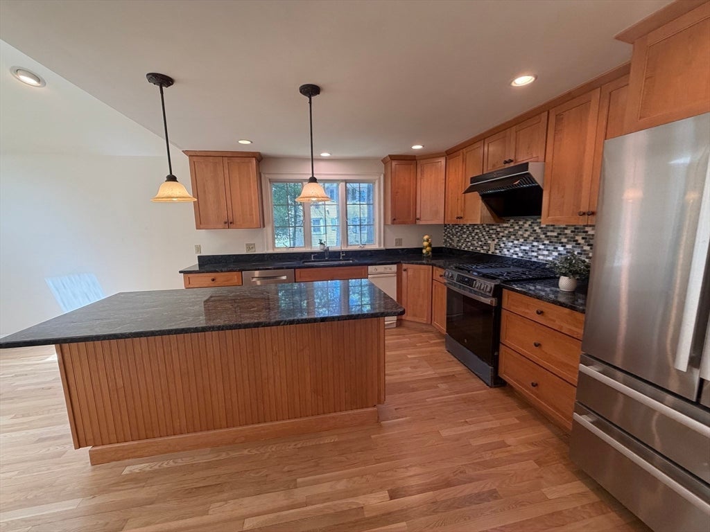 132 Central St, North Reading, MA, 132 Central St, North Reading, MA Photo #7