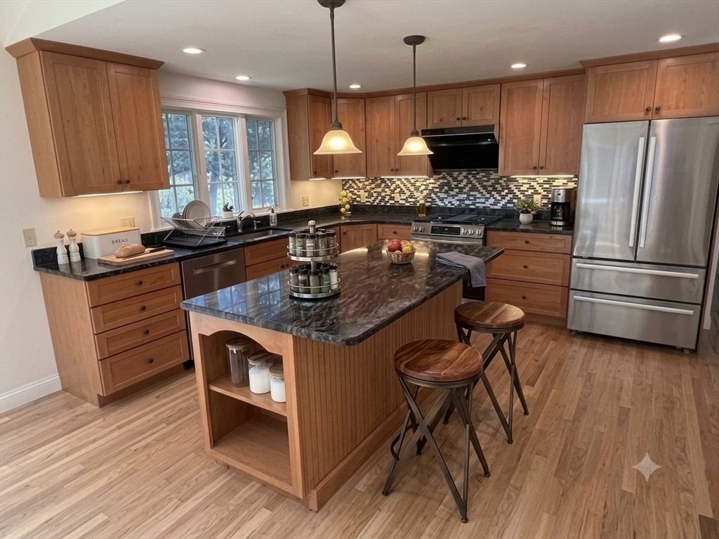 132 Central St, North Reading, MA, 132 Central St, North Reading, MA Photo #5