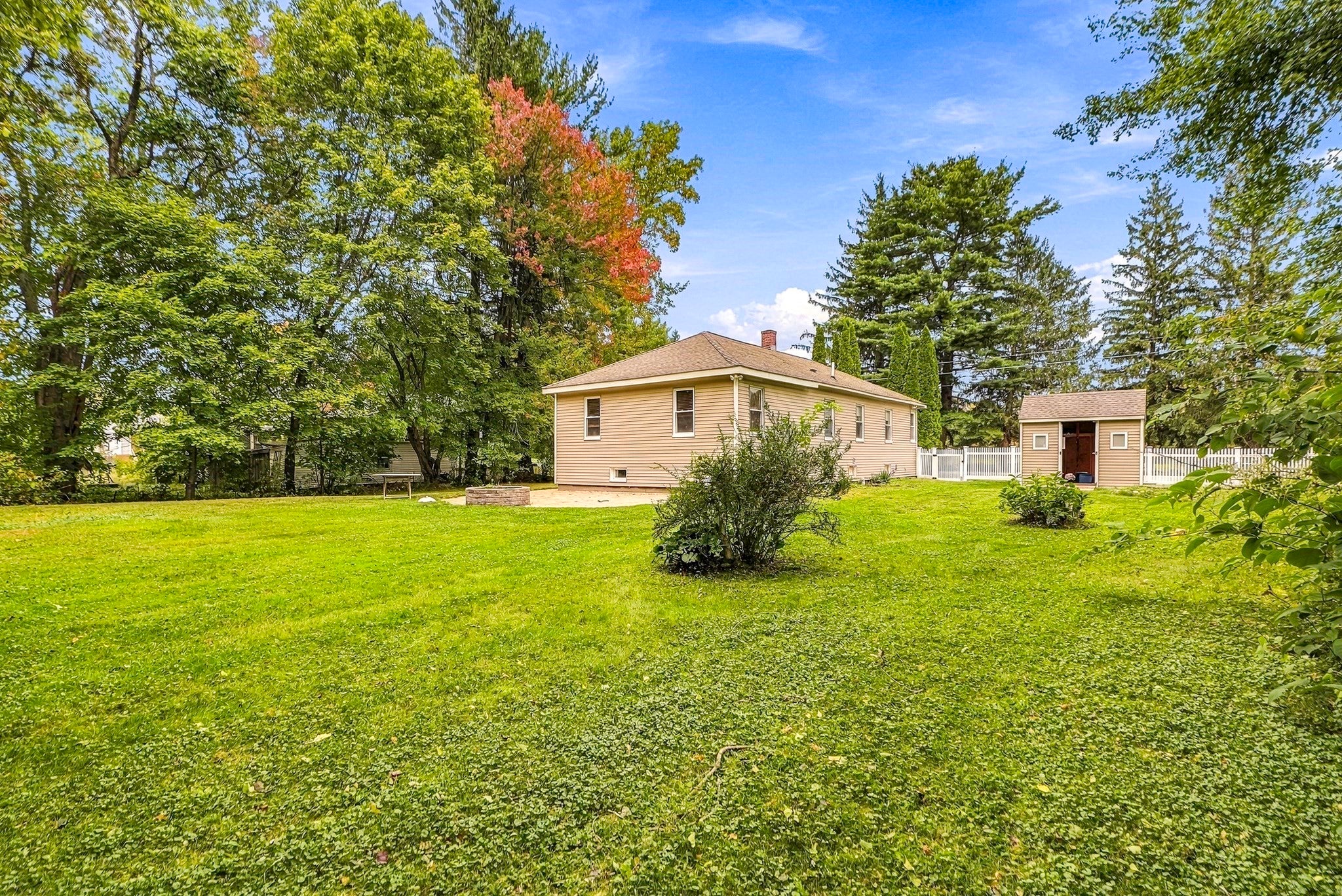 24 Washington Street, Mendon, MA Photo #27