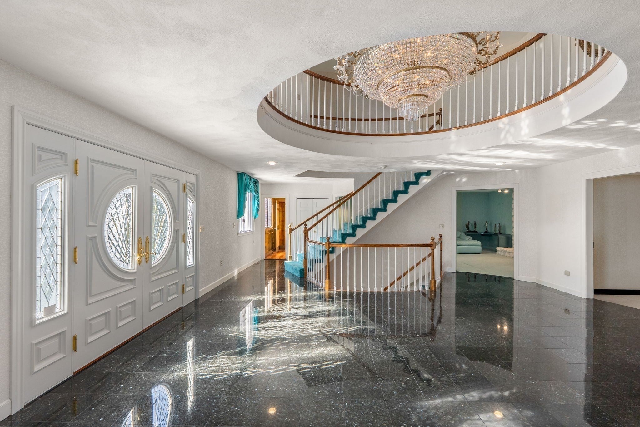 14 Grand Hill Dr