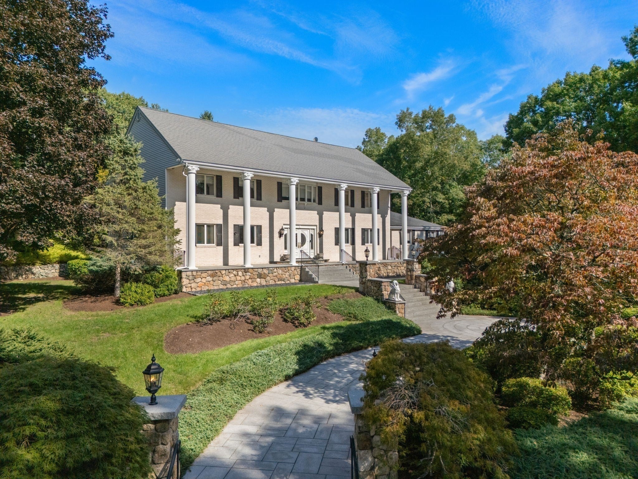 14 Grand Hill Dr, Dover, MA Photo #37