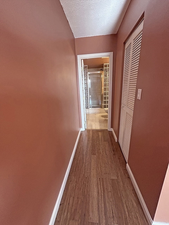 Watertown, Massachusetts 02472, United States, 2 Bedrooms Bedrooms, ,2 BathroomsBathrooms,Residential,Active,197298