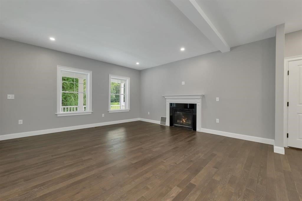 60 Jenkins Rd, Bedford, NH, 60 Jenkins Rd, Bedford, NH Photo #18