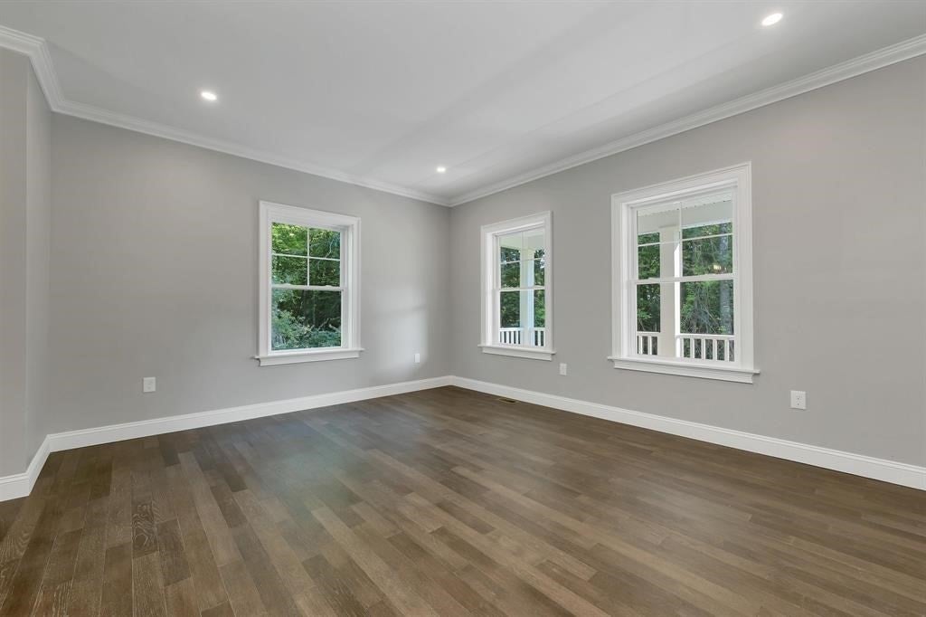 60 Jenkins Rd, Bedford, NH, 60 Jenkins Rd, Bedford, NH Photo #13