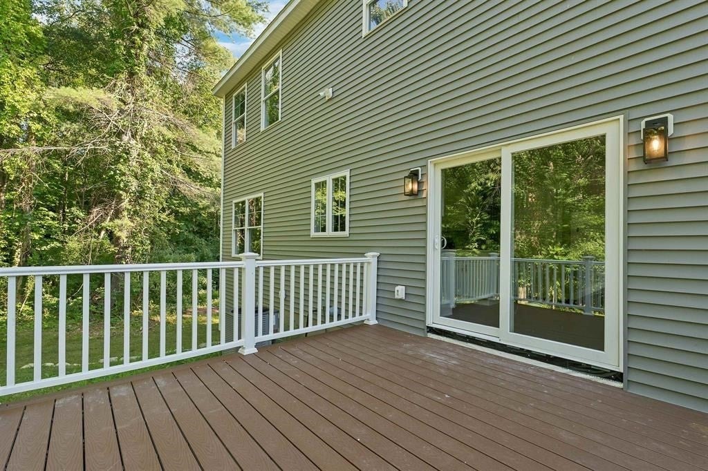 60 Jenkins Rd, Bedford, NH, 60 Jenkins Rd, Bedford, NH Photo #34