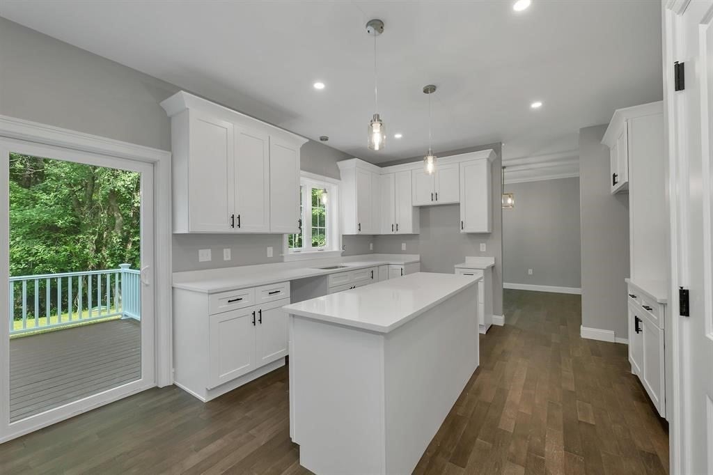60 Jenkins Rd