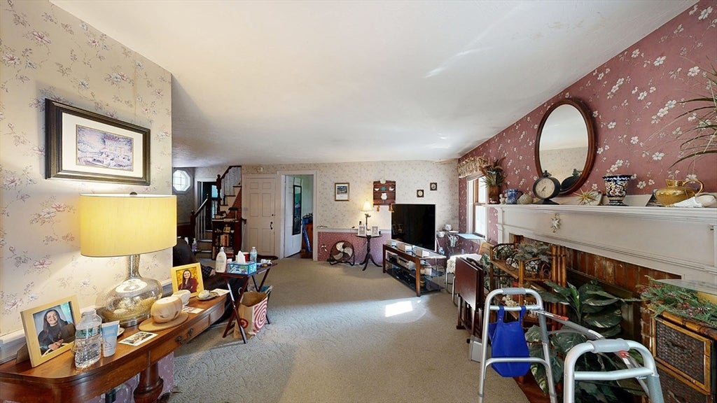 18 North Ave, Attleboro, MA, 18 North Ave, Attleboro, MA Photo #3