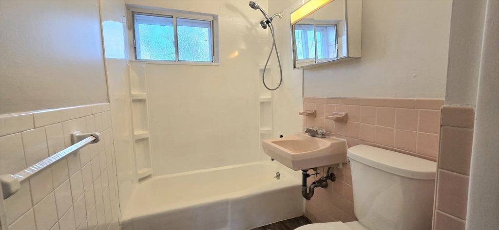 5 Waldemar Ave #3, Boston, MA Photo #11