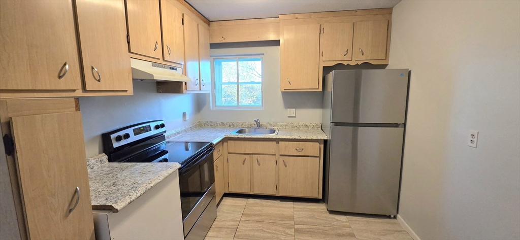 5 Waldemar Ave #3, Boston, MA Photo #3