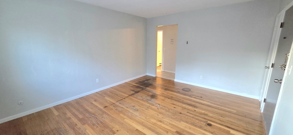 5 Waldemar Ave #3, Boston, MA Photo #7
