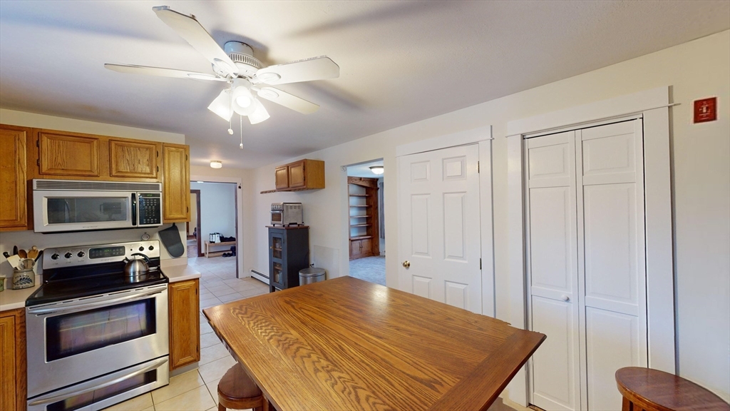 182 John Scott Blvd