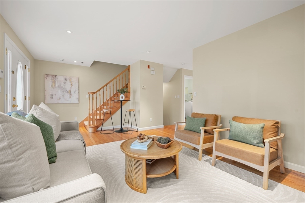 40 Myrtle St 9