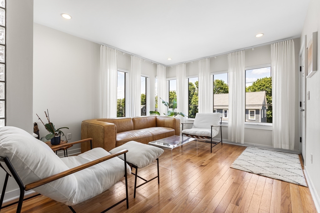 10 Prospect Ave