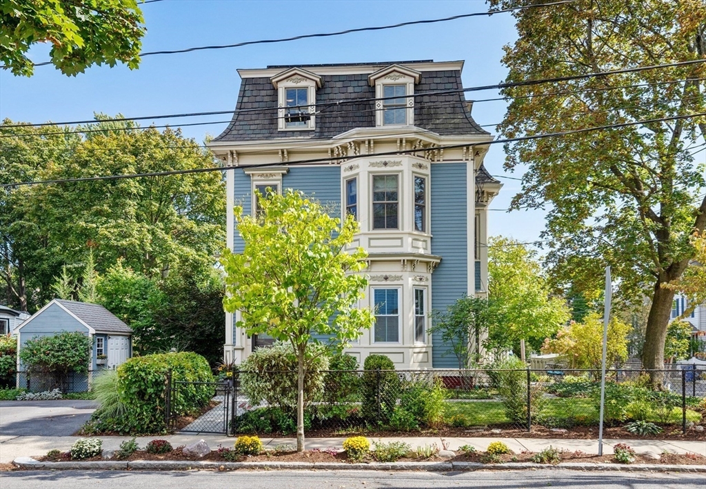 45 Teel St