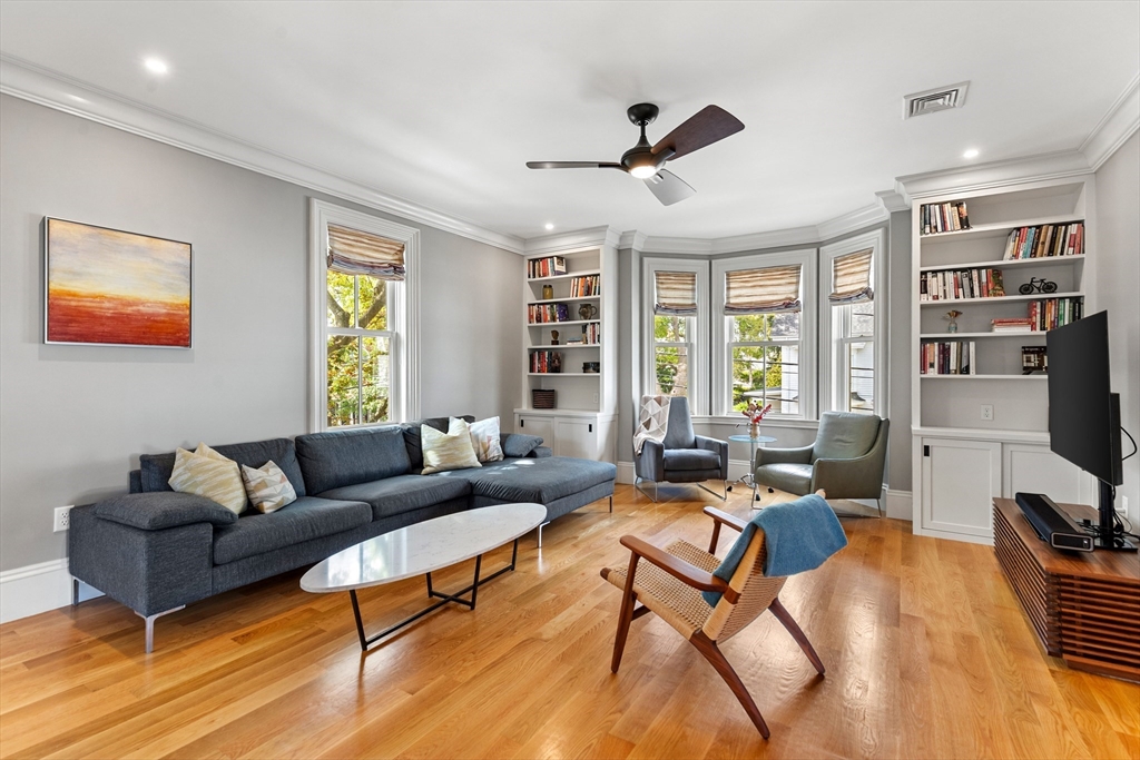 45 Teel St