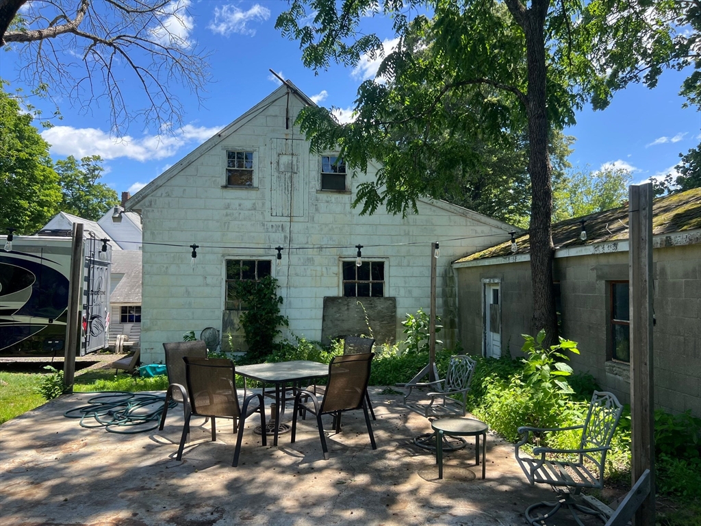 129 Turnpike St
