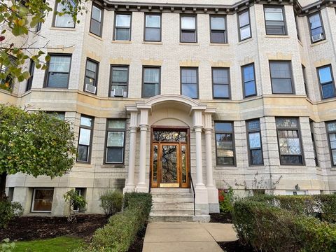 1870 Commonwealth Avenue 8 Boston MA 02135