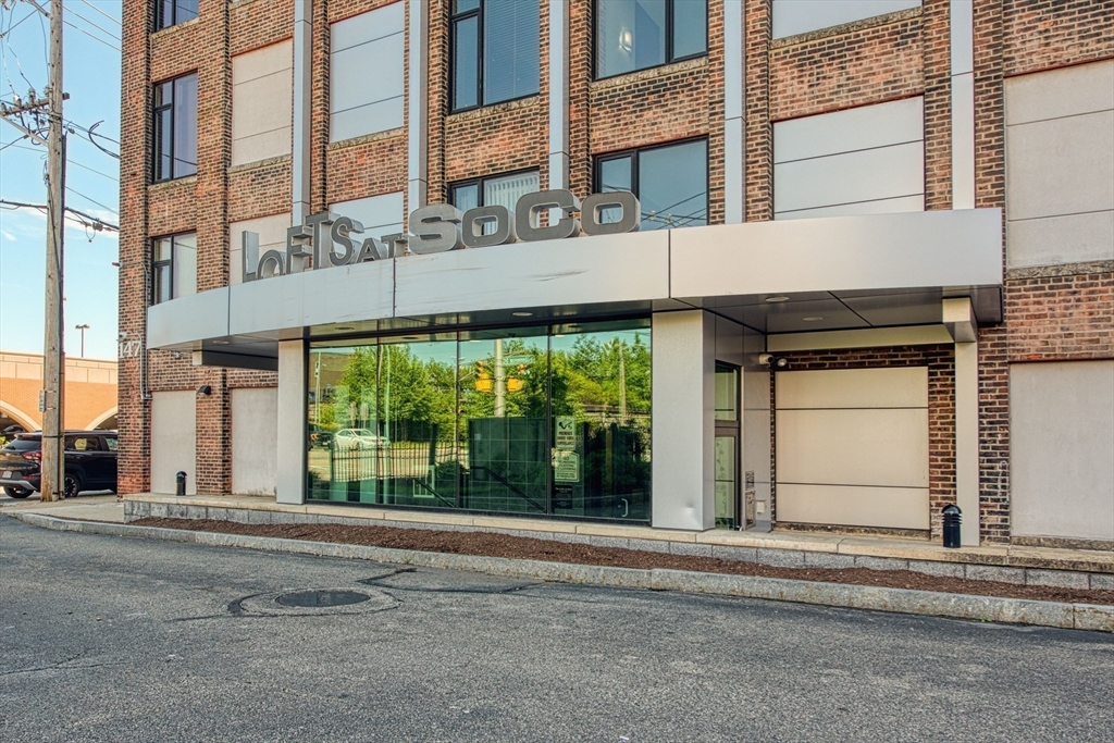 147 Centre Street 201