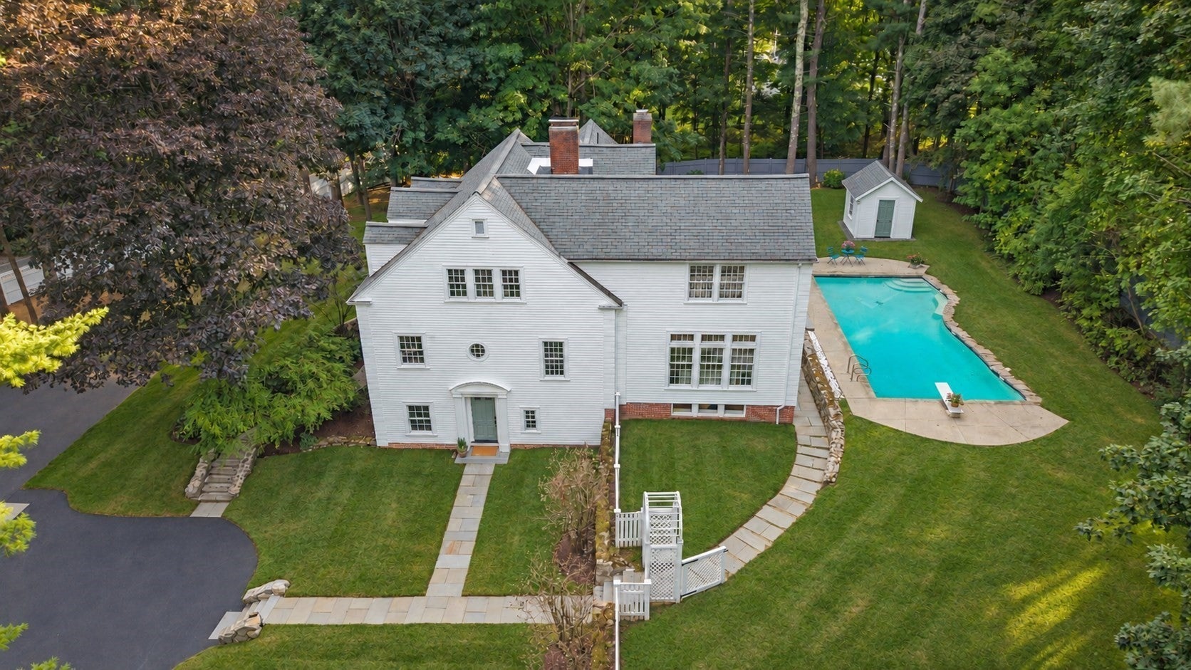 4 Cedar Road