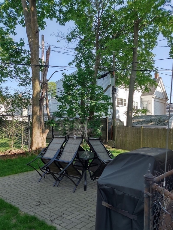 933 East Broadway #1, Boston, MA Photo #19