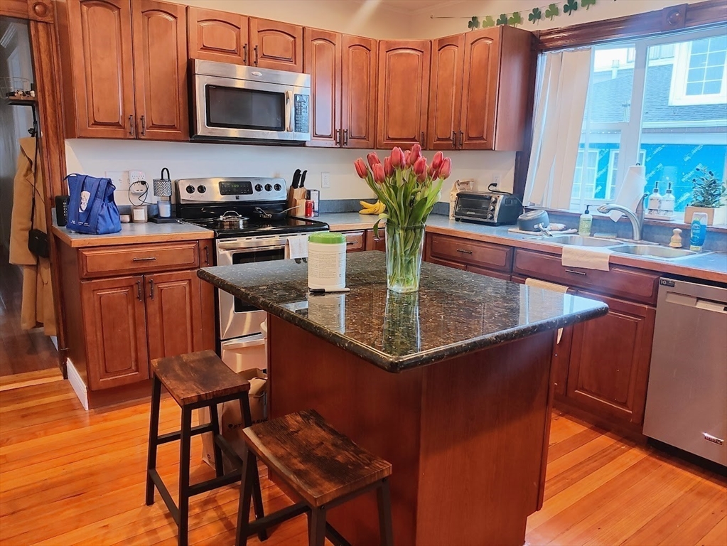933 East Broadway #1, Boston, MA Photo #2