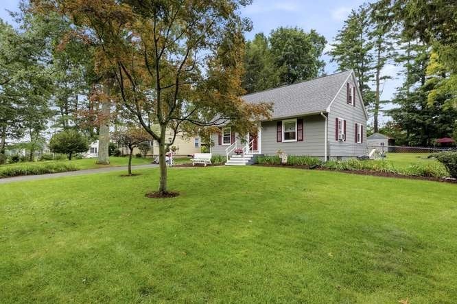 386 Parker St, East Longmeadow, MA, 386 Parker St, East Longmeadow, MA Photo #2