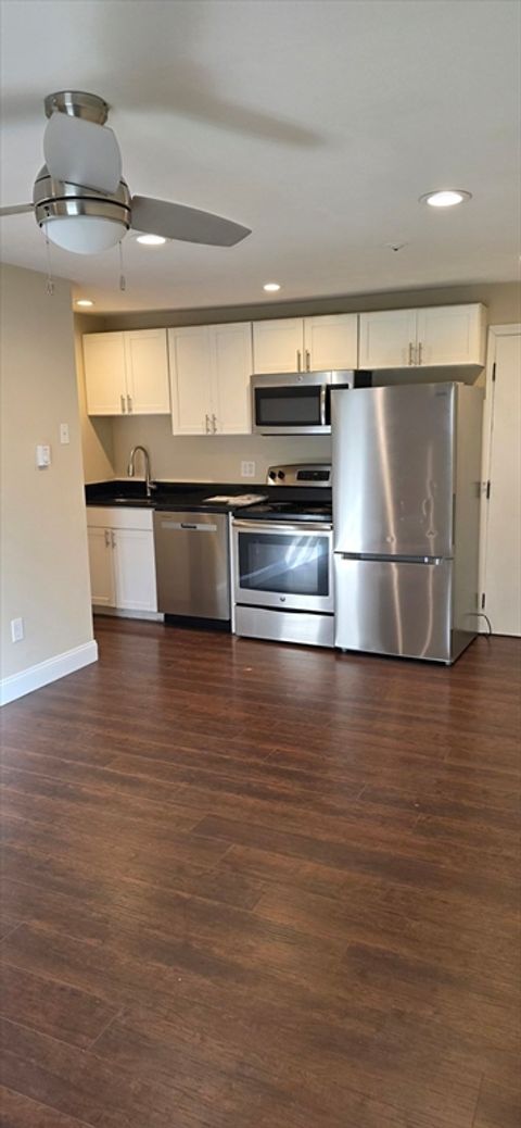 Photo of 1 Old Colony Rd #307, Mansfield, MA 02048 (MLS # 73460699)