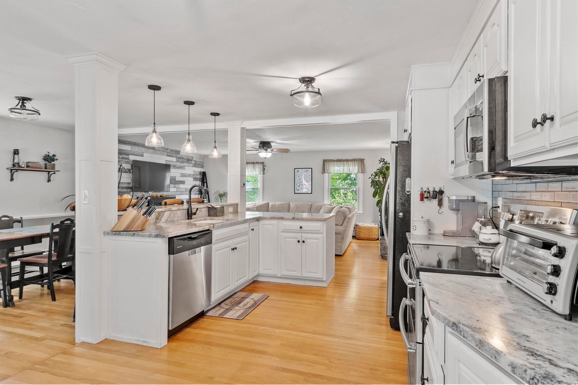 43 Windy Ridge Rd, Holden, MA, 43 Windy Ridge Rd, Holden, MA Photo #18