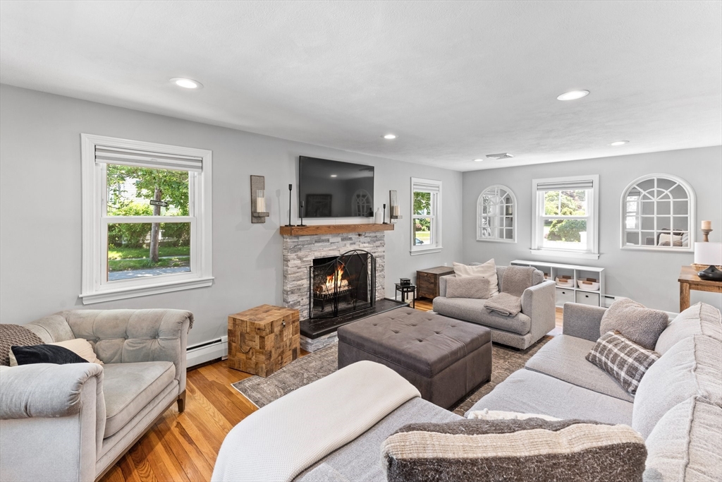 180 Woodley Ave