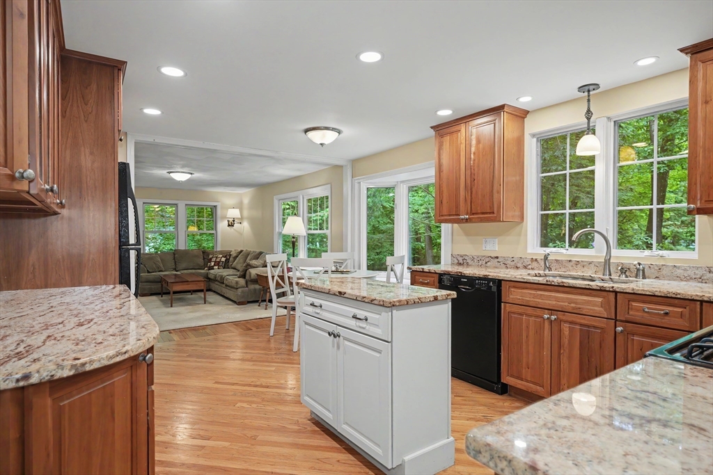 42 Cherlyn Dr