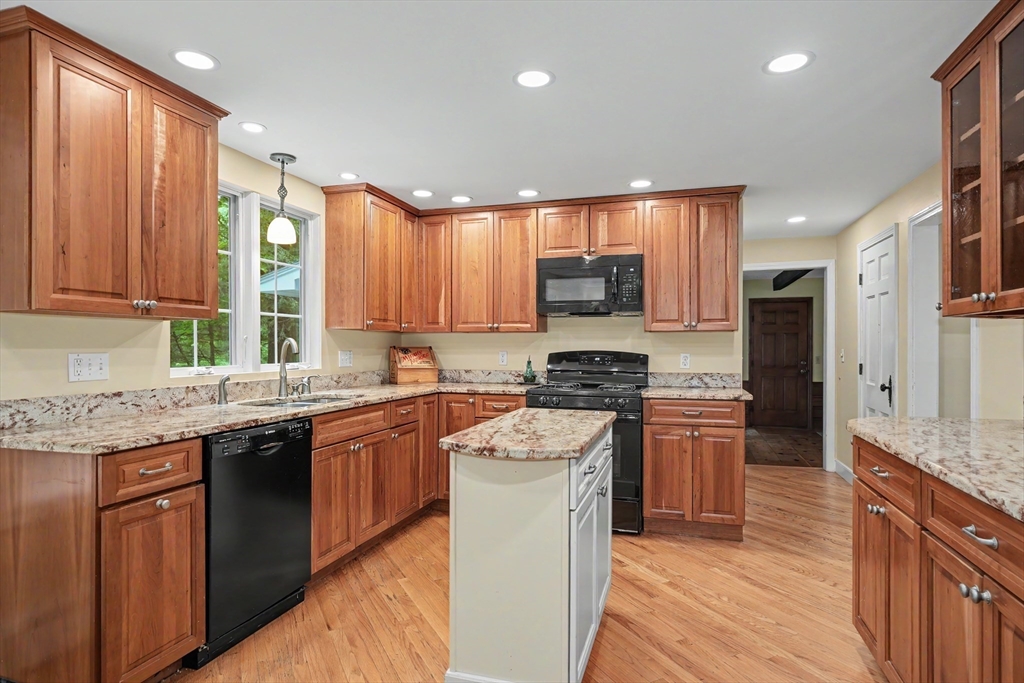 42 Cherlyn Dr