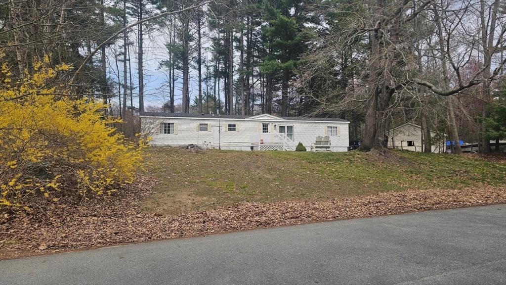 38 Kendell Ln