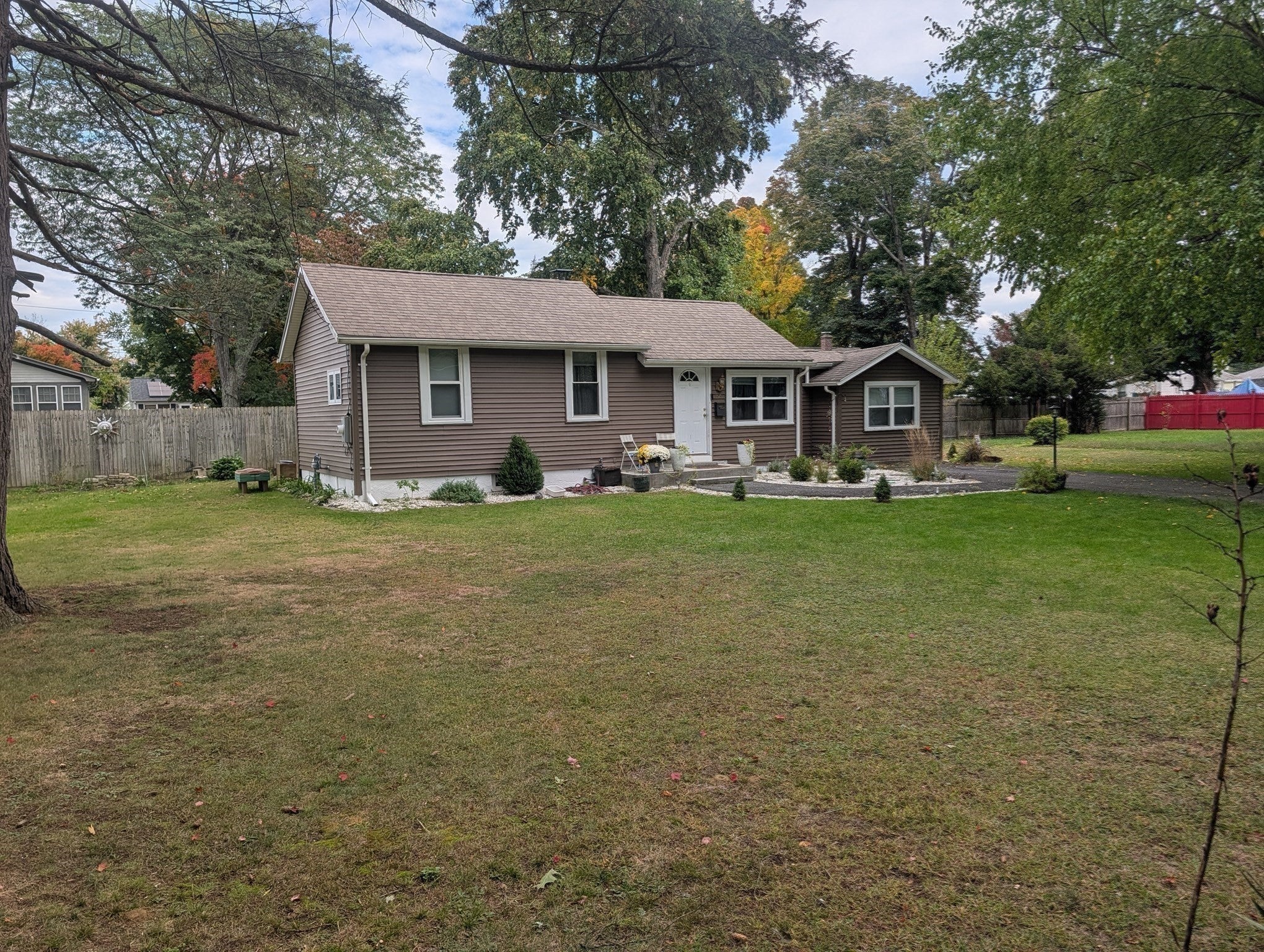 195 Ambrose St, Springfield, MA, 195 Ambrose St, Springfield, MA Photo #24